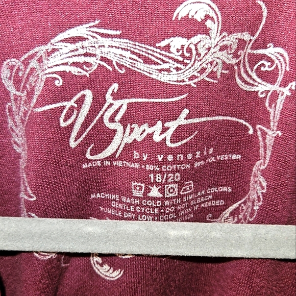 #119 Sport by VENEZIA- Burgundy-colored Velour Zip-up Hoodie- Sz. 18W-20W - Picture 3 of 3